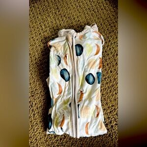Little sleepies moons and Harry Potter 6-12 months footies